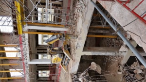 Chantier très technique à Montpellier réalisé par la société Extravator BTP. Grace à une méthodologie et une rapidité d'exécution, le client était très satisfait !
